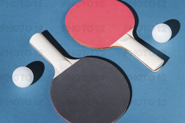 Set table tennis rackets balls