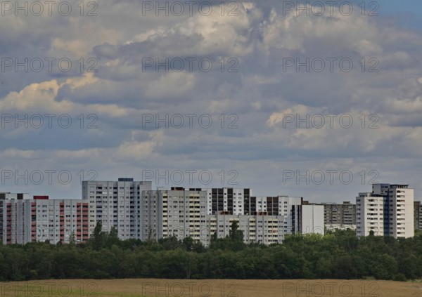 View from the south of residential buildings in the Gropiusstadt housing estate, Neukölln district,