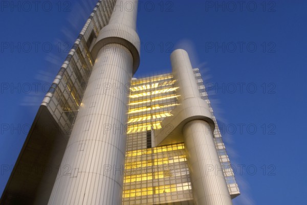 HVB-Tower at sunset, HVB Immobilien, Hypovereinsbank HVB Real Estate, Unicredit Group at