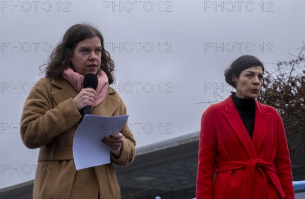 Germany, Berlin, 3 February 2024, Speakers: (from left to right) Jeanette Gusko (Correctiv), Elena