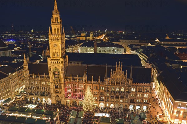 Europe, Germany, Bavaria, Munich, View from St Peter's, Marienplatz, Christmas, New Town Hall,