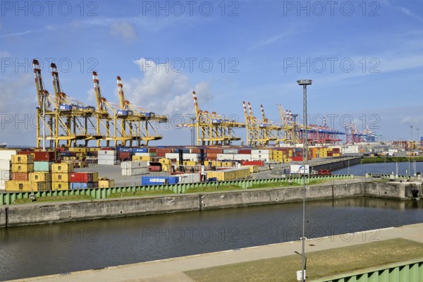 Container terminal and northern lock, Bremerhaven, Bremen, Germany, Europe