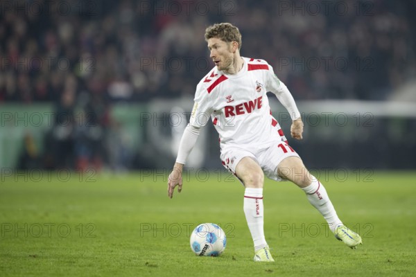 BEAUTIFUL SPORTS/ (DFL/DFB REGULATIONS PROHIBIT ANY USE OF PHOTOGRAPHS AS IMAGE SEQUENCES AND/OR