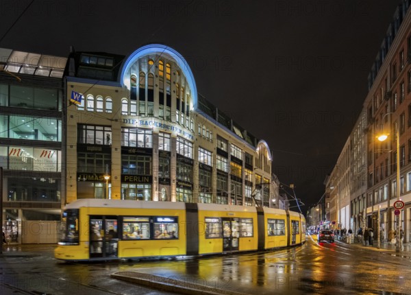 Germany, Berlin, 19.12.2024, Hackesche Höfe, Hackescher Markt, view into Rosenthaler Straße, tram,