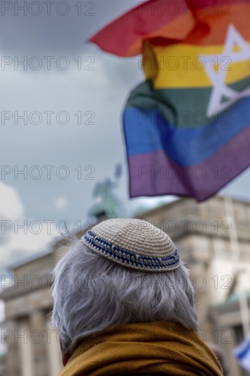 Germany, Berlin, 22 October 2023, Solidarity rally for Israel. Rally Standing up against terror,