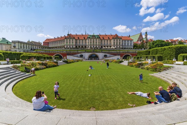 Gardens of the Royal Castle in Old Town of Warsaw, Poland, Europe