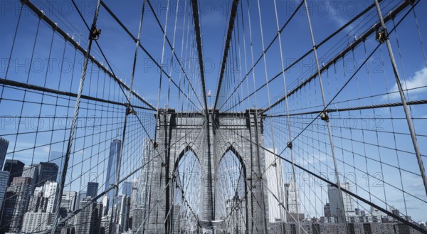 picture of brooklyn bridge in new york