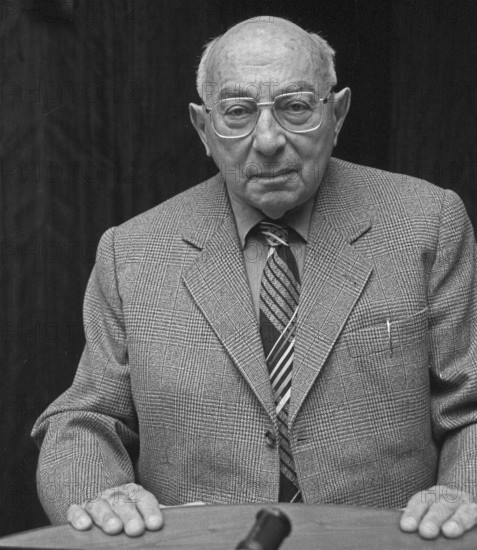 Germany, Berlin, 23. 03. 1991, Prof. Hans Mayer, literary scholar, critic, writer, musicologist,