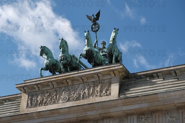 Quadriga on the Brandenburg Tor in Berlin, Berlin, Germany, Europe