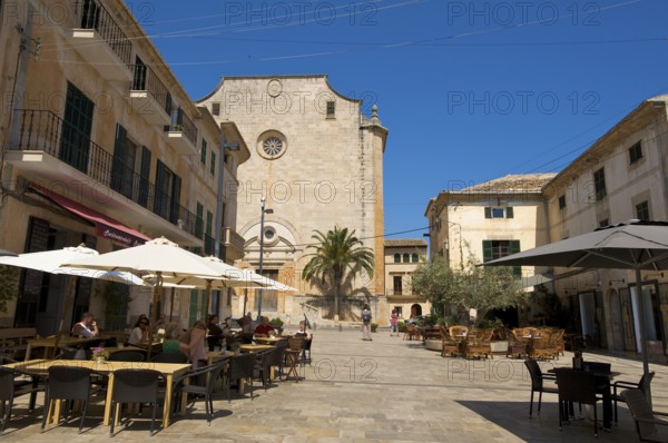 Church in Santanyi, Santany, Majorca, Balearic Islands, Spain, Europe
