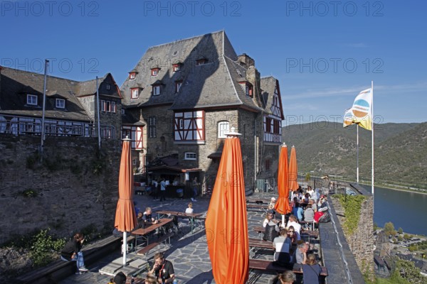 Stahleck Castle, courtyard, youth hostel, Bacharach am Rhein, Rhineland, Germany, Europe