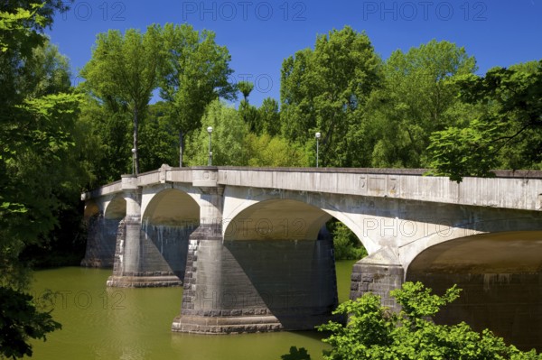Bridge to Grafenwerth Island, Bad Honnef, Rhineland, North Rhine-Westphalia, Germany, Europe