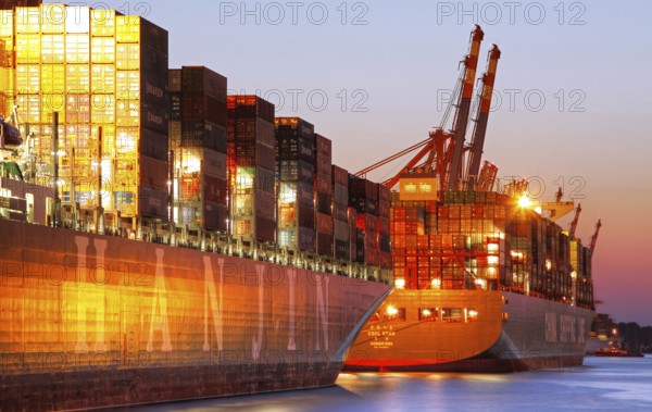 Hanjin Korea and CSCL Star at Eurokai Hamburg in the evening, HDR image, Hanjin Korea and CSCL Star