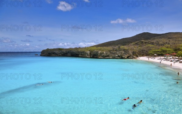 Grote Knip beach at Cura