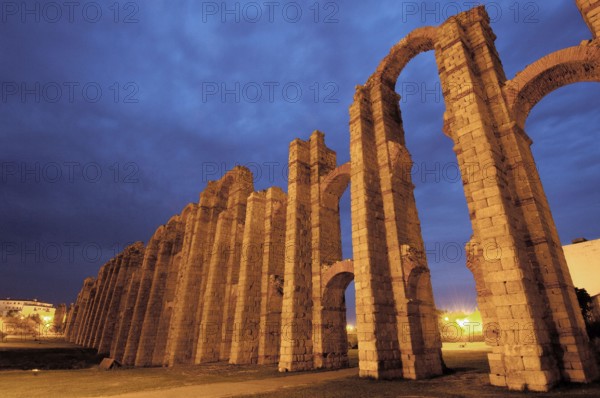 Aqueduct Los Milagros, Acueducto de, Ruta de La Plata, Merida, Extremadura, Badajoz, Spain, Europe