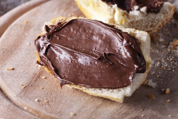 Brot mit Nutella