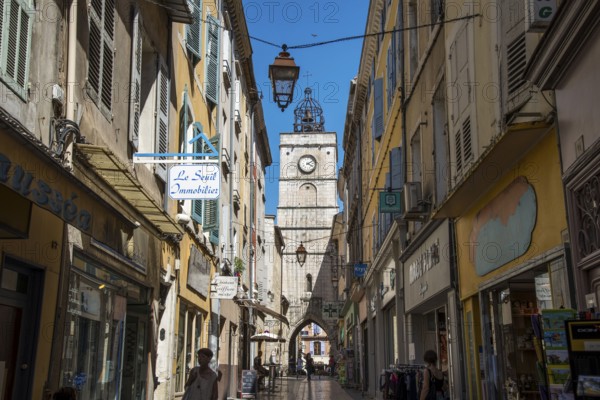 Apt, Vaucluse, Provence, Provence-Alpes-Cote d'Azur, France, Europe