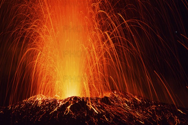 Stromboli, Lipari Islands, eruption, lava, eruption, volcanic eruption, Italy, Europe