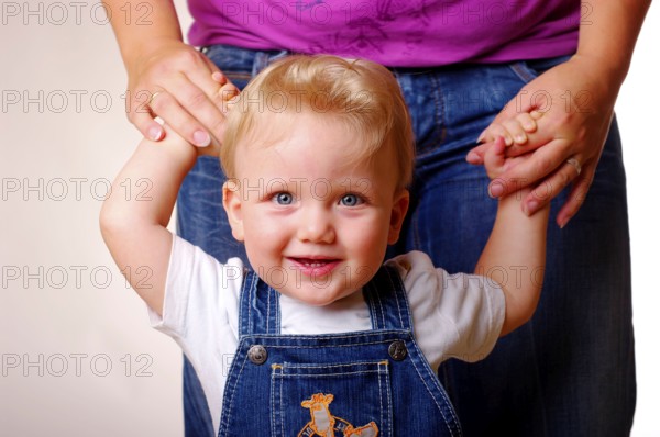 Little boy learns to walk