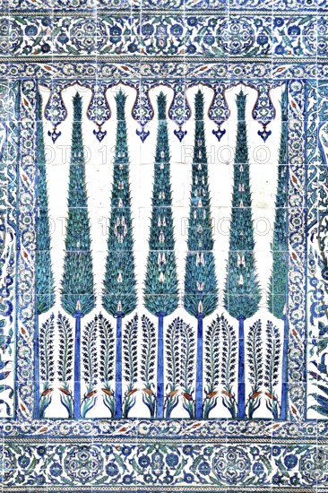 Tiled wall in Topkapi Palace, Istanbul, Turkey, Asia