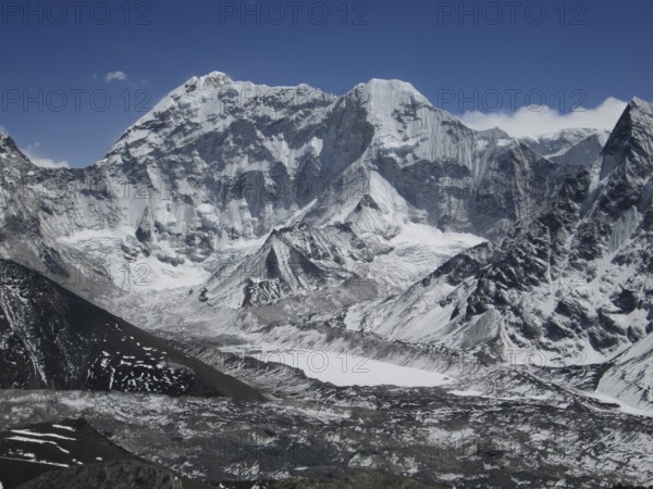 Frozen Lake Imja Tsho, Everest Region