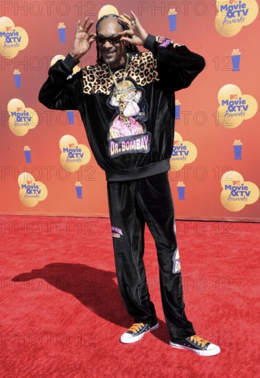 Snoop Dogg at the 2022 MTV Movie and TV Awards held at Barker Hangar in Santa Monica, USA on June