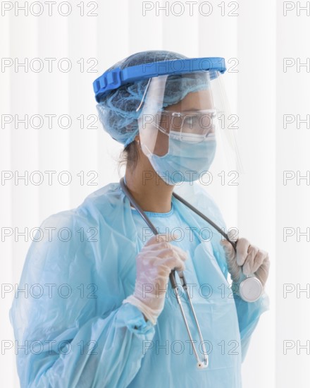 Female doctor wearing pandemic equipment