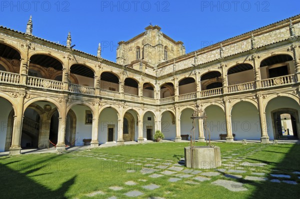 Colegio de los Irlandeses, Mayor Arzobispo Fonseca, College, Patio, Salamanca, Castile and Leon,