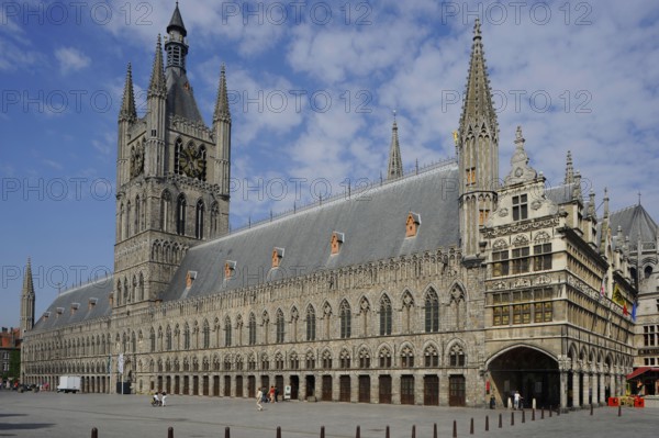 Flanders Fields Museum, Ypres, West Flanders, Belgium, Flanders, Leper, Lakenhalle, Cloth Hall,
