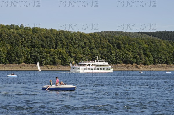 Excursion boat, lake, passenger ship, Sondern, Biggetalsperre, Olpe, Ebbegebirge nature Park,