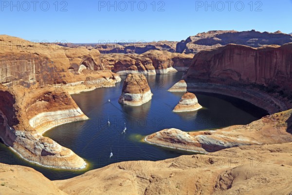 Reflexion Canyon, Lake Powell, Glen Canyon National Recreation Area, Utah, USA, North America