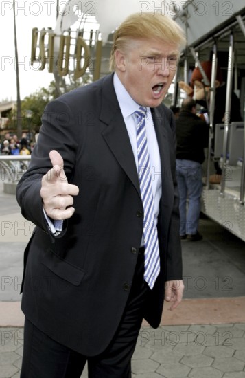 UNIVERSAL CITY, CA, MARCH 10, 2006: Donald Trump kicks off the sixth season casting call search for