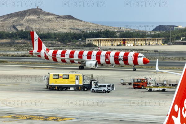 Condor Airbus A321, registration D-ATCG, in striped socks livery, after arrival at Las Palmas
