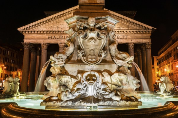 Fountain Piazza Rotonda by Giacomo Della Porta and Leonardo Sormani, c. 1575, in front of the