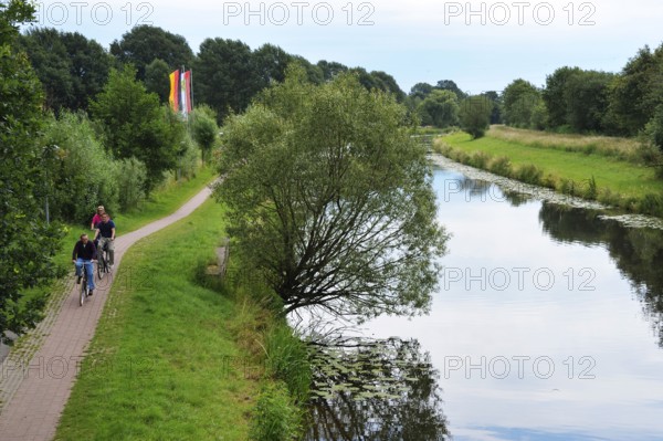 River Vechte, Nordhorn, Lower Saxony, Cycle Route, Germany, Europe