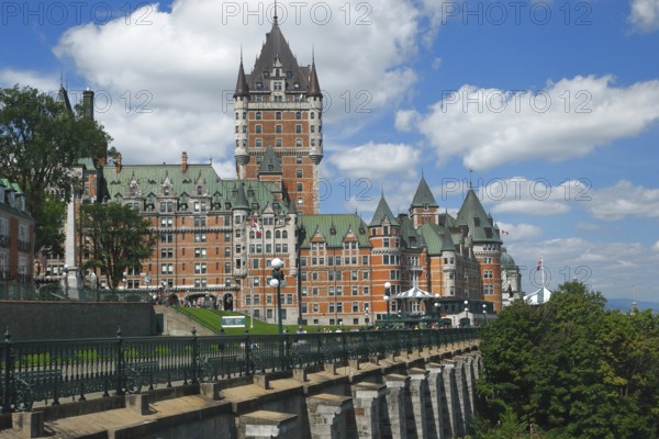 Hotel Chateau Frontenac, Terrasse Dufferin, Quebec City, Province of Quebec, Canada, North America