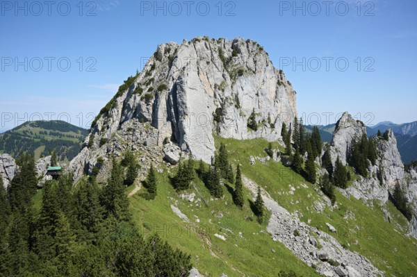 Blankenstein with mountain guard hut, Wallberg at the back, Tegernsee Mountains, Mangfall