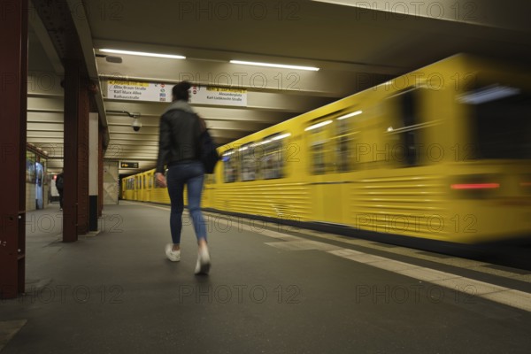 Germany, Berlin, 17. 09. 2020, Alexanderplatz underground station, U2, to Pankow, rushing