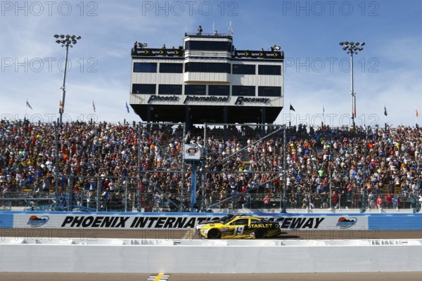 Avondale, AZ, Mar 13, 2016: Kevin Harvick (4) wins the Good Sam 500 (k) at the Phoenix