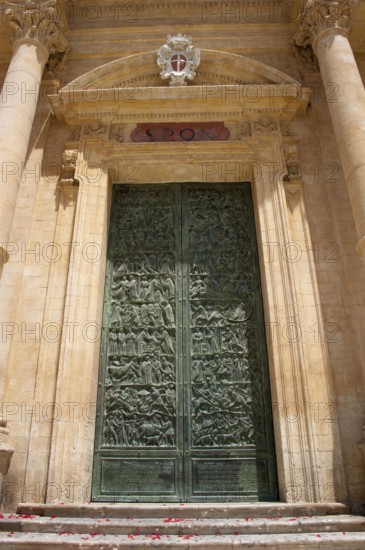 San Nicolo Cathedral, Noto, Syracuse Province, Sicily, Italy, cathedral, church door, Europe