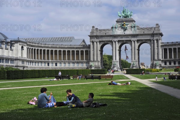 Arc de Triomphe in the Jubilee Park, Parc du Cinquantenaire, Brussels, Belgium, Europe