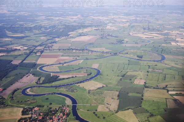 Aller, west of Rethem, with the villages of Eilte, Bosse and Frankenfeld, Lower Saxony,