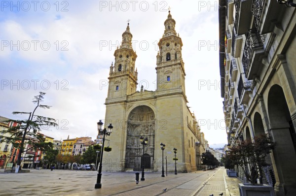 Santa Maria La Redonda Cathedral, Catedral de de, Logrono, La Rioja, Spain, Europe