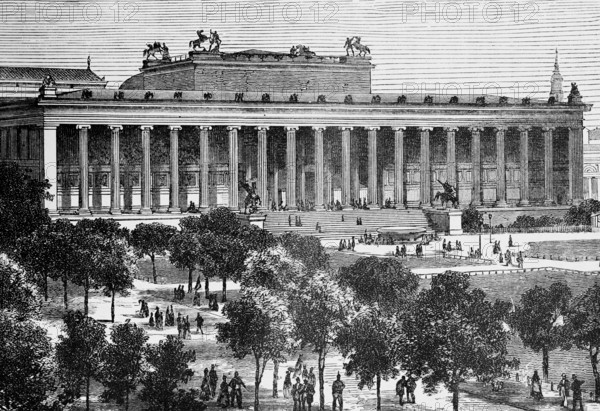 Old Museum on the Museum Island with pleasure garden in Berlin Mitte, built 1825-1830 by Karl
