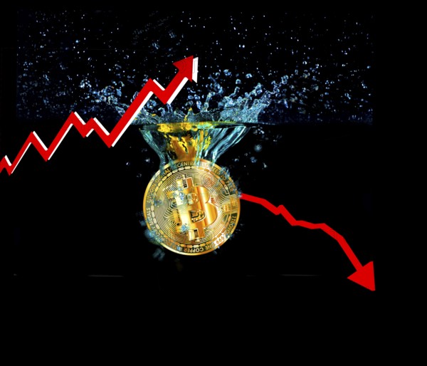 Symbolic image, insecure digital currency, Bitcoin, resources, energy, industry, economy critical,
