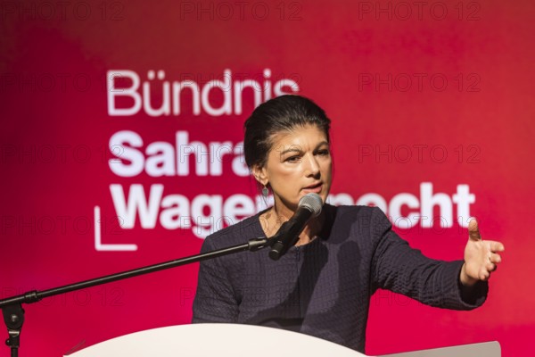 Sahra Wagenecht during her election campaign speech, portrait. Election event of the party Bündnis