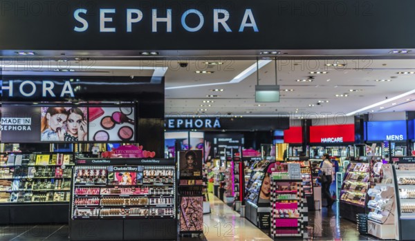 SINGAPORE - MAR 3, 2020: Sephora shop, a French multinational chain of personal care and beauty