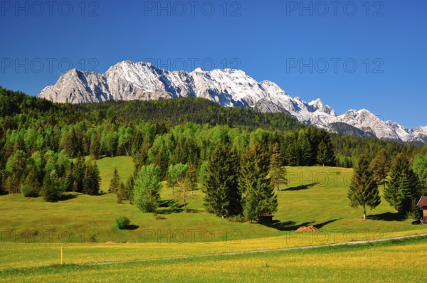 Wetterstein Mountains, Karwendel Mountains, Isar Valley, Mittenwald, Upper Bavaria, Bavaria,