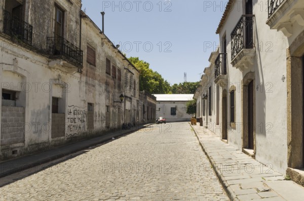 Colonia del Sacramento, Uruguay, Dezember 26, 2015: Portuguese colonial architecture and ancient