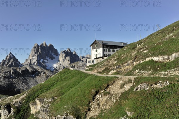 Auronzo hut, 2320m, Rifugio Auronzo, south of the Three Peaks, Three Peaks hiking trail, Sesto